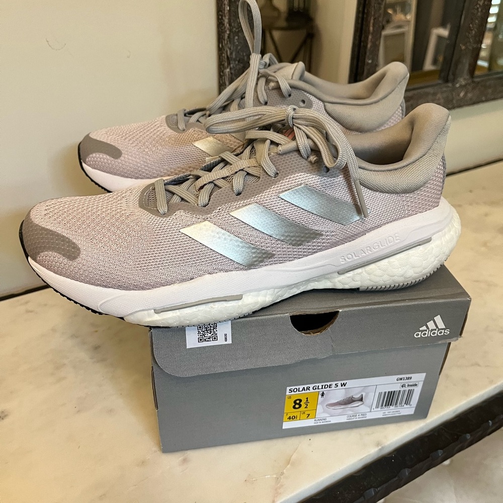 Adidas Solar Glide Women's Sneakers 8.5